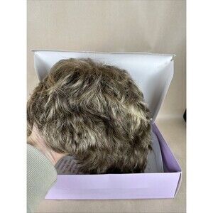 NWT Paula Young Wig Style A4163 RICKI Color SF 10/26 Size A Average